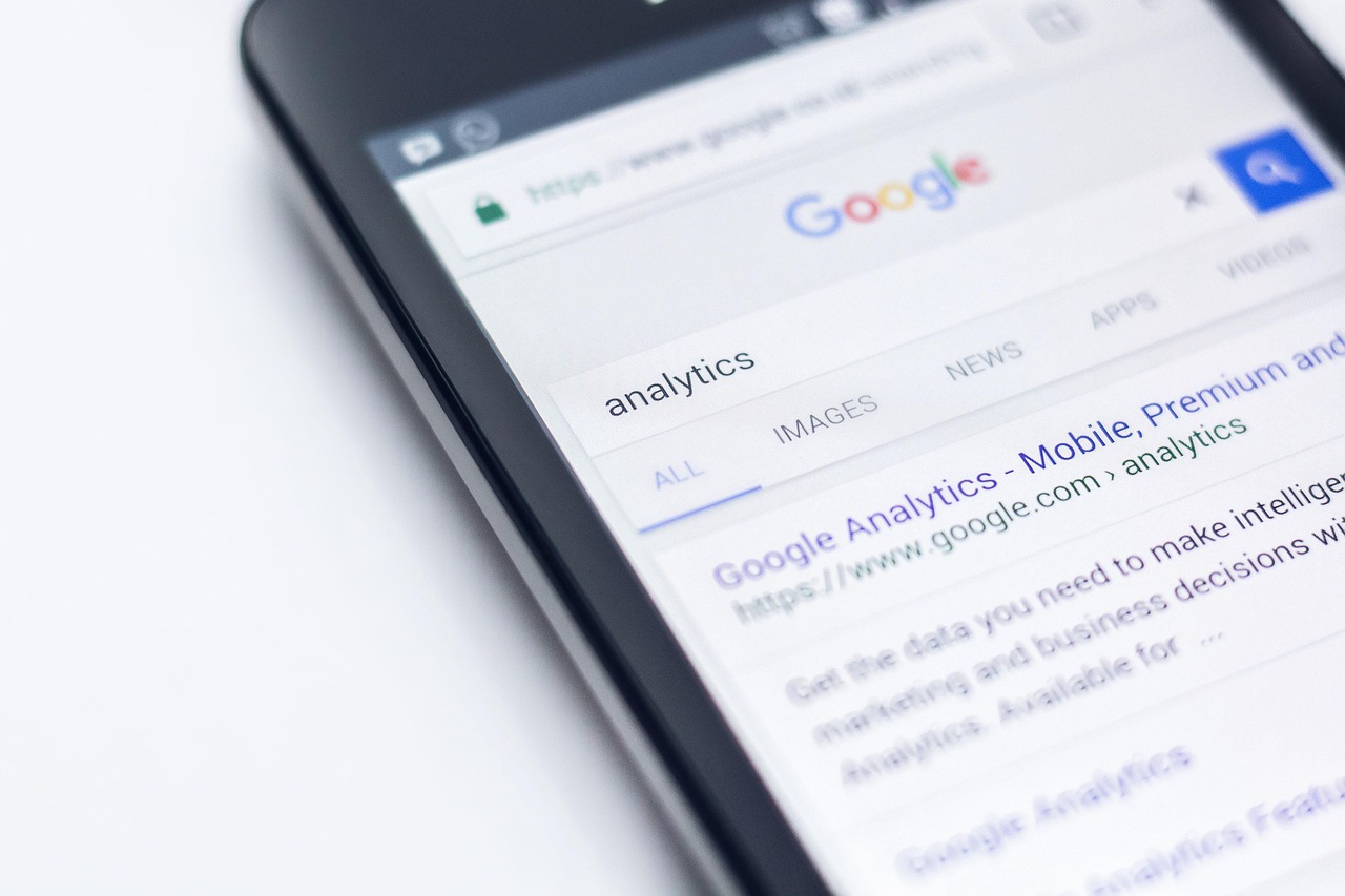 Search query analytics - Tech Guide